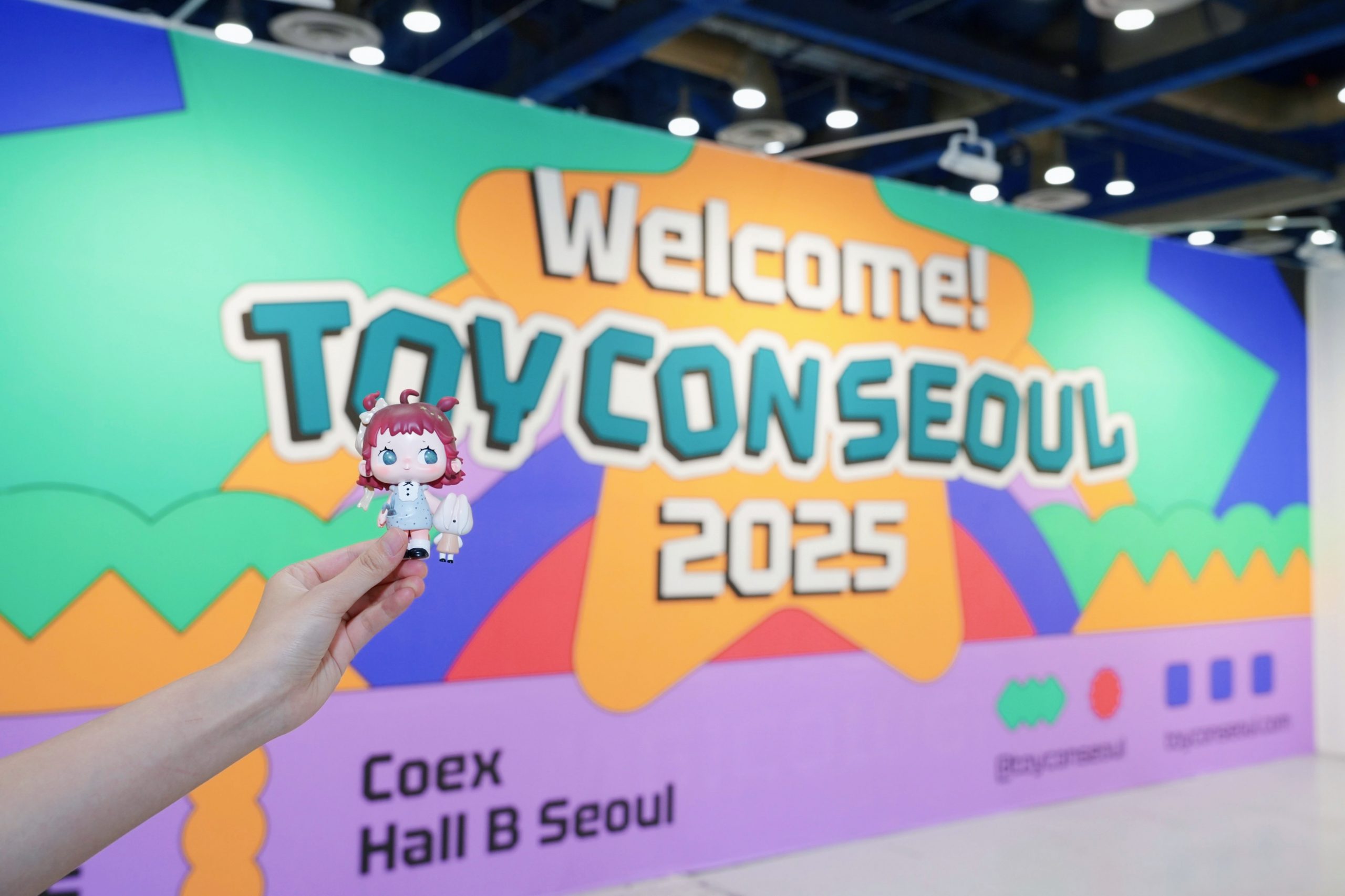 Chinese Designer Toys Shine at TOY CON SEOUL: Heyone Captivates South Korea’s Gen Z