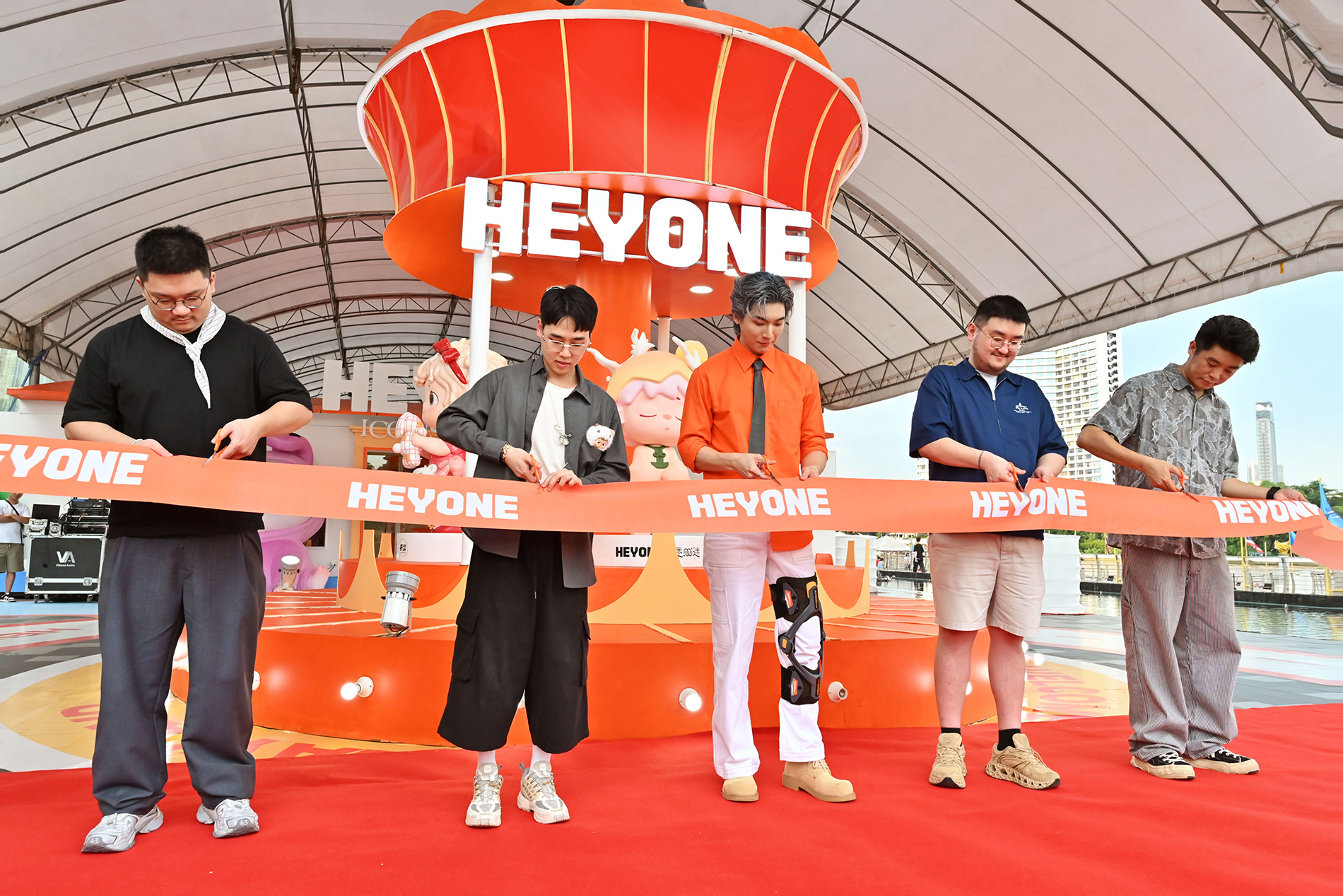 HEYONE Heyday Bangkok Pop-Up Wins Rave Reviews, Sparks Toy Craze